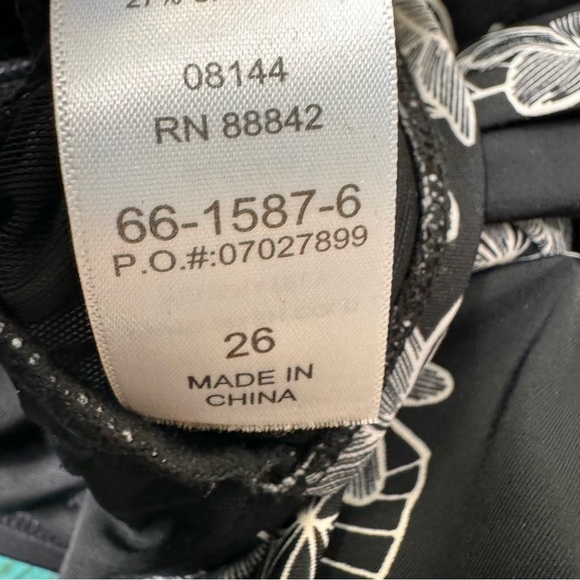 Swimsuits for All Black Floral Swimsuit Size 26 - Picture 11 of 11